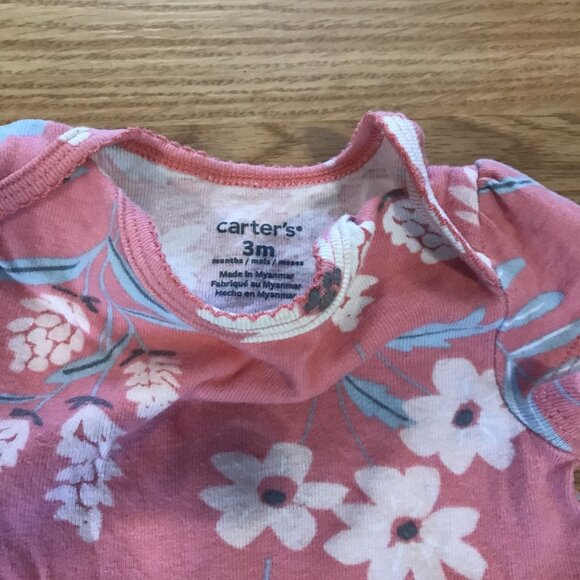 Baby Girl Short Sleeve One Piece Lot Of 7 Size 3-6M Mixed Patterns - Picture 10 of 16